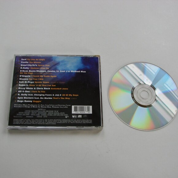 Michael Jordan Space Jam Movie VHS Tape + CD Bugs Bunny 1997 Warner Bros Tested - Picture 13 of 14